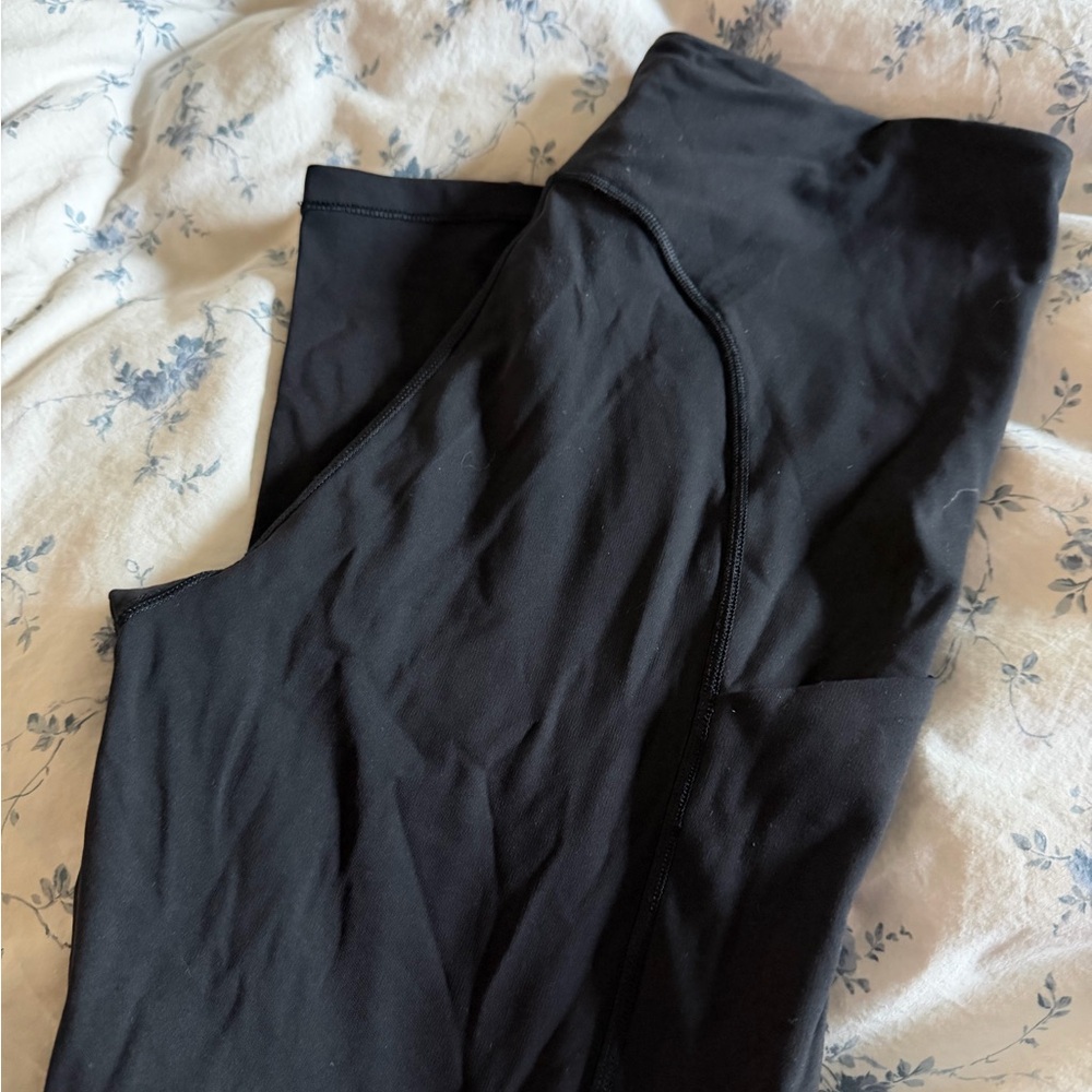 Athleta Black Ultimate Stash Pocket Capri